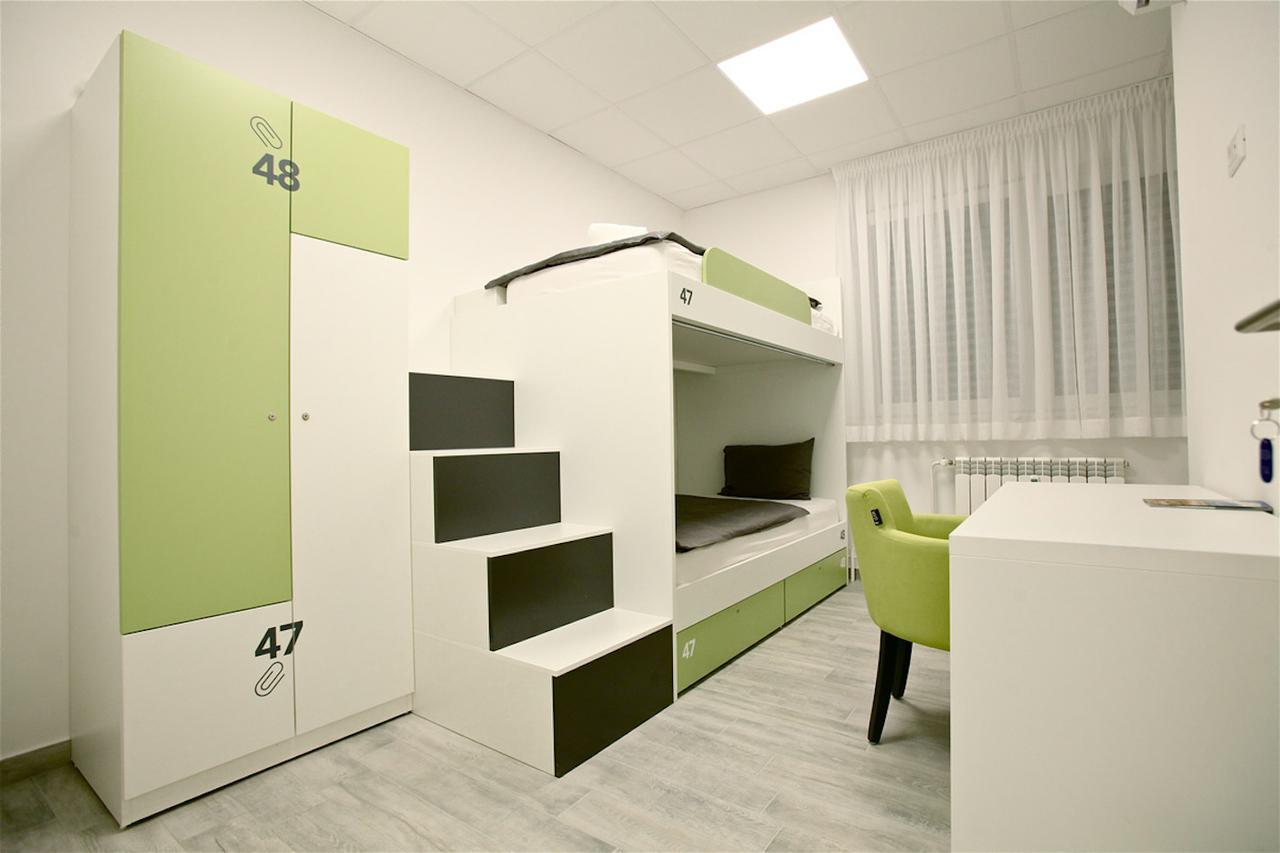 3F Hostel 萨格勒布 外观 照片