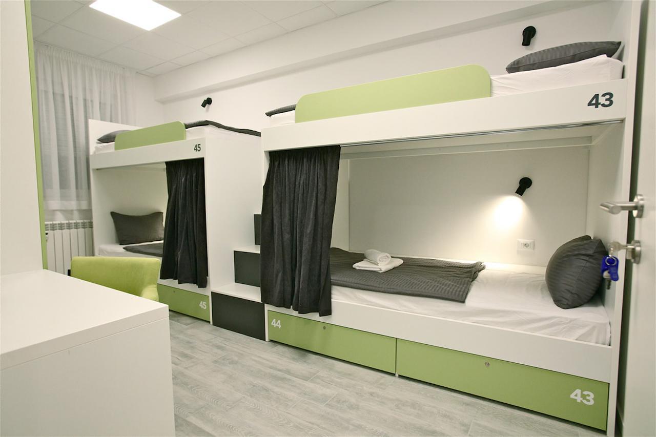 3F Hostel 萨格勒布 外观 照片